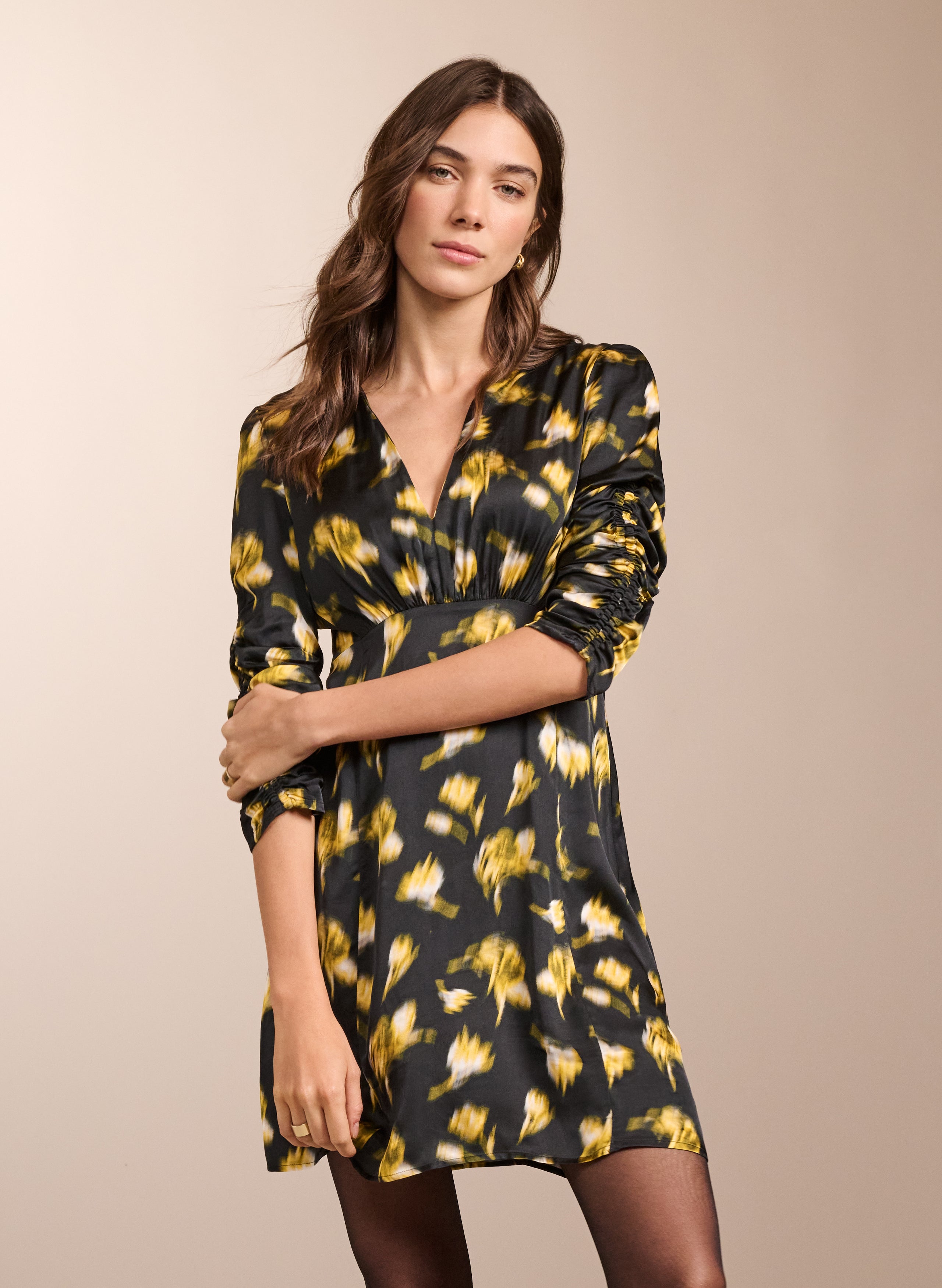 Winnie Dress Black Blurred Floral Baukjen