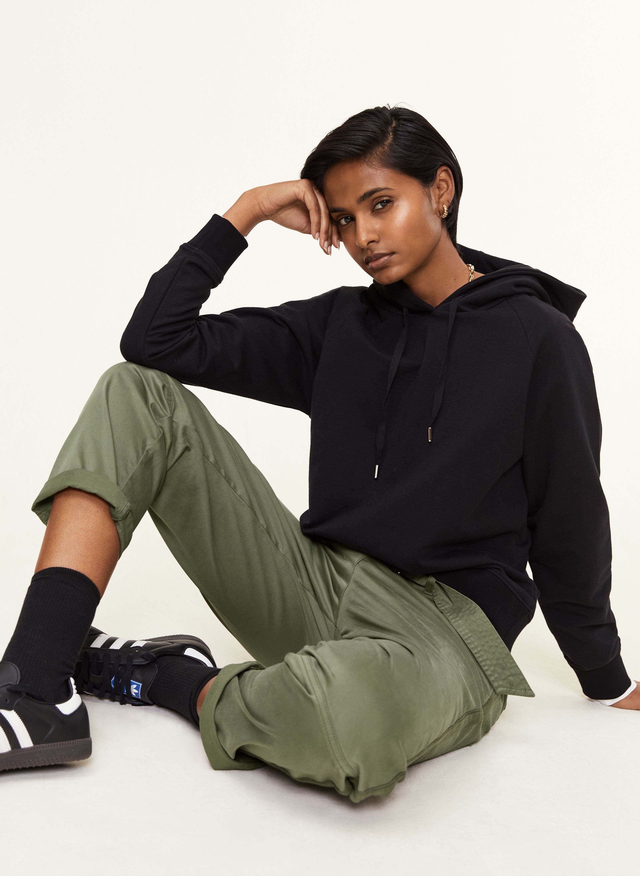 Urban outfitters 2024 combat trousers