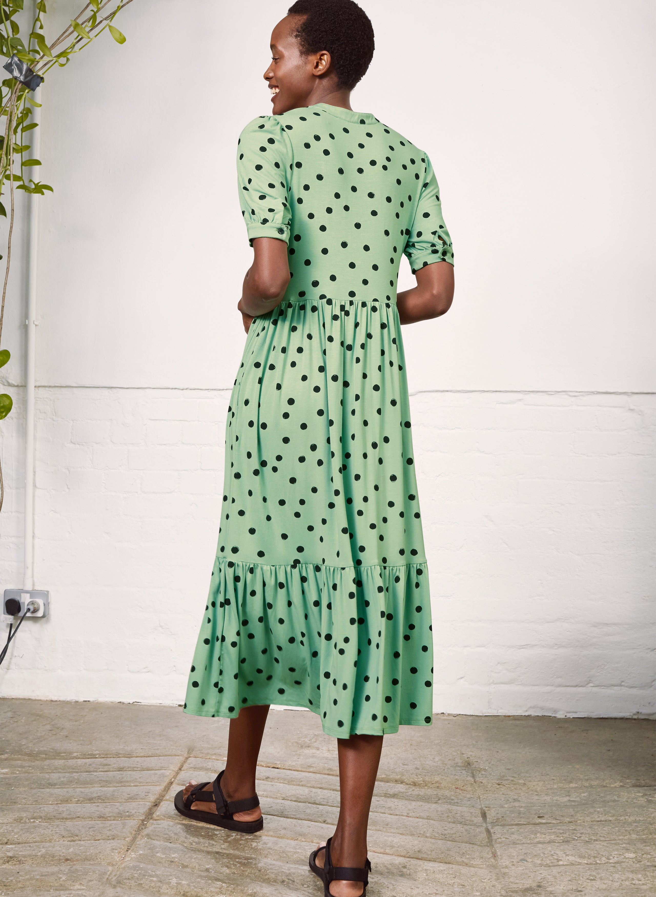 Green polka hotsell dot tea dress