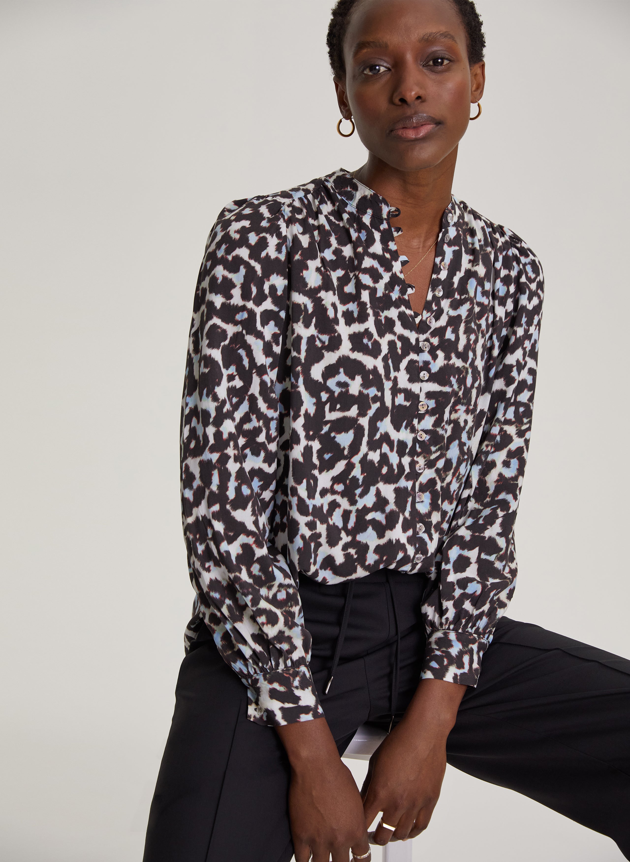 Black and white leopard print shirt sale